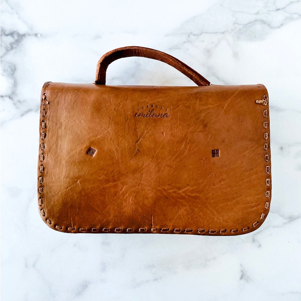 Chiapas Small Brief Style Crossbody - Picture 2 of 7